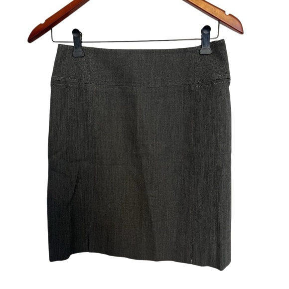5/20$ Mexx Classic Mini Gray Skirt size 10 - Picture 1 of 5